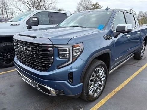 Used 2024 GMC Sierra 1500 Denali Ultimate image 3