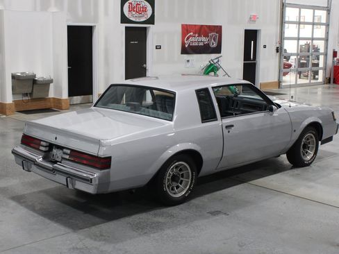Used 1987 Buick Regal Coupe RWD image 34