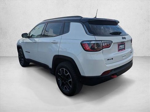 Used 2021 Jeep Compass Trailhawk image 8