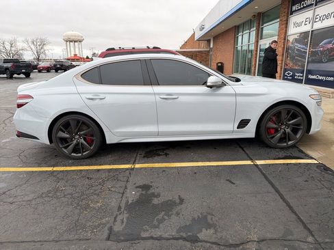 Used 2023 Genesis G70 3.3T w/ Sport Prestige Package image 6