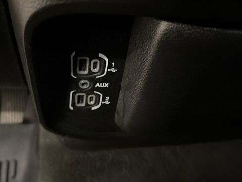 Used 2020 RAM 1500 Laramie AWD/4WD image 26