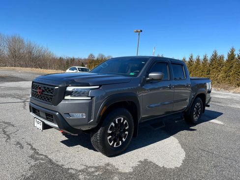 Used 2024 Nissan Frontier PRO-4X w/ Off-Road Protection Package image 7