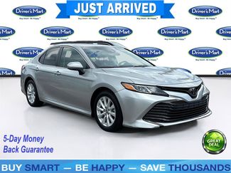 Used 2018 Toyota Camry LE FWD video 1