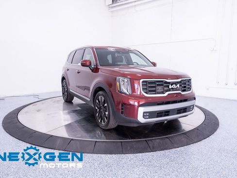 Used 2024 Kia Telluride SX image 3