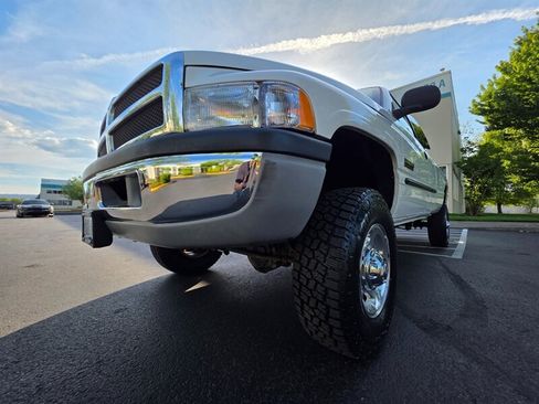 Used 2001 Dodge Ram 2500 Truck 4x4 Quad Cab image 9