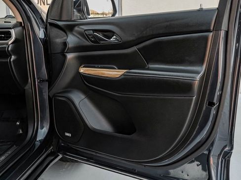 Used 2018 GMC Acadia Denali w/ Technology Package image 53