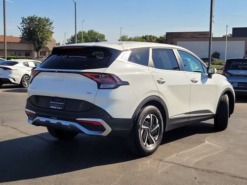 Certified 2025 Kia Sportage LX FWD image 6