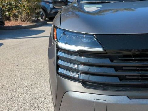 New 2026 Nissan Kicks SV w/ Charging Package image 9