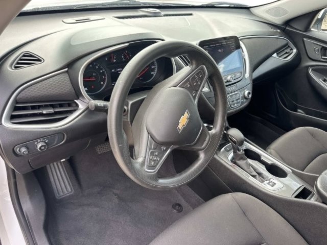 Used 2024 Chevrolet Malibu LT FWD image 22