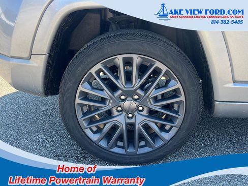 Used 2022 Jeep Compass High Altitude AWD/4WD image 6