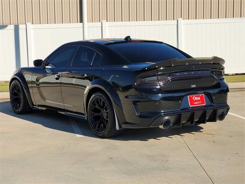 Used 2022 Dodge Charger Scat Pack image 6