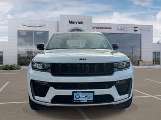 Used 2026 Jeep Grand Cherokee Limited AWD/4WD video 3