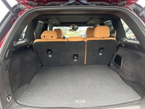 Used 2024 Jeep Grand Cherokee Summit image 9