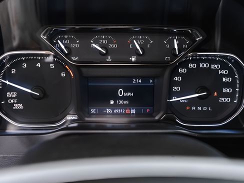 Used 2021 GMC Sierra 1500 Elevation w/ LPO, Elevation Black Package AWD/4WD image 12