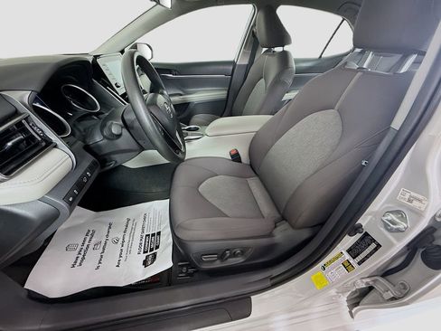 Certified 2023 Toyota Camry LE FWD image 14
