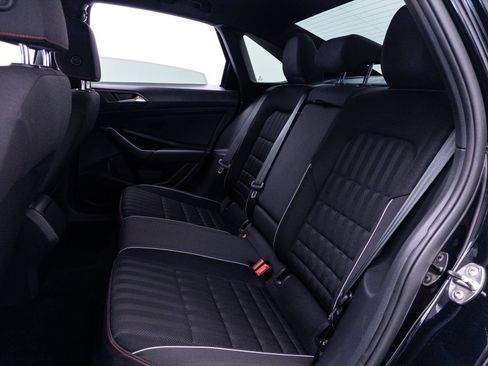 Used 2020 Volkswagen Jetta GLI FWD image 37