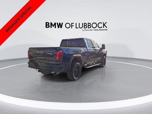 Used 2021 GMC Sierra 2500 Denali w/ Denali Ultimate Package AWD/4WD image 2