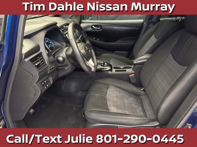 Used 2022 Nissan Leaf SV FWD image 32
