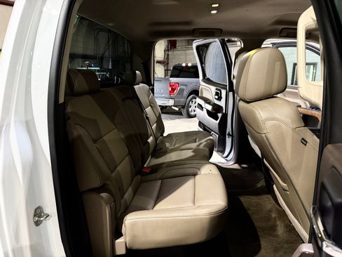 Used 2018 GMC Sierra 1500 SLT w/ SLT Premium Package AWD/4WD image 22