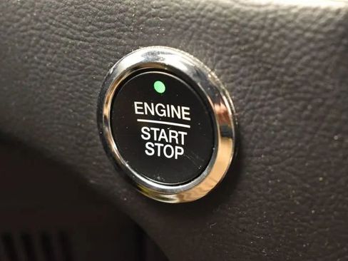 Used 2024 Ford Edge SEL AWD/4WD image 29