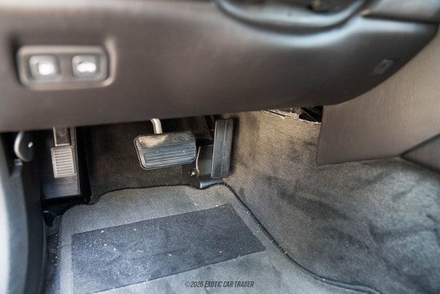 Used 2006 Cadillac XLR RWD image 70