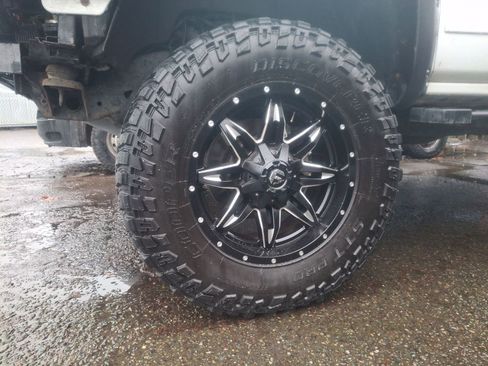 Used 2017 Chevrolet Silverado 2500 LTZ w/ Duramax Plus Package image 3