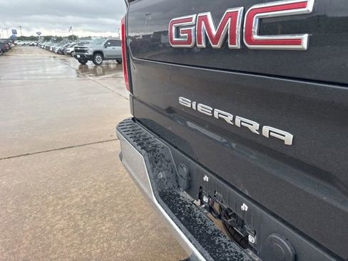 Used 2026 GMC Sierra 1500 SLT AWD/4WD image 12