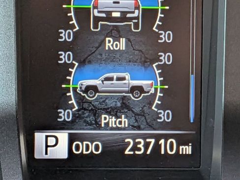 Used 2023 Toyota Tacoma TRD Off-Road w/ Technology Package AWD/4WD image 24