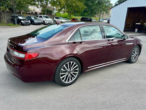 Used 2019 Lincoln Continental Select FWD image 5