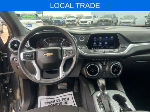 Used 2020 Chevrolet Blazer LT image 19