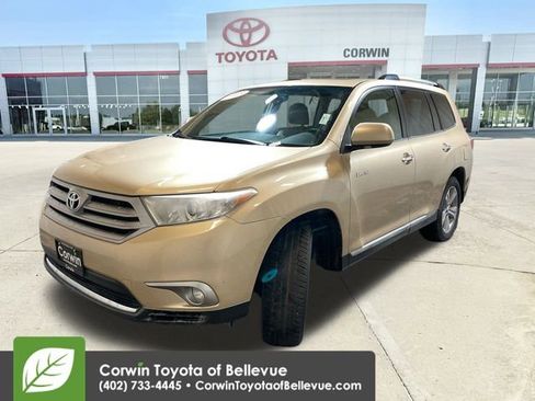 Used 2013 Toyota Highlander Limited image 4