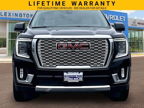 Used 2021 GMC Yukon Denali AWD/4WD image 3