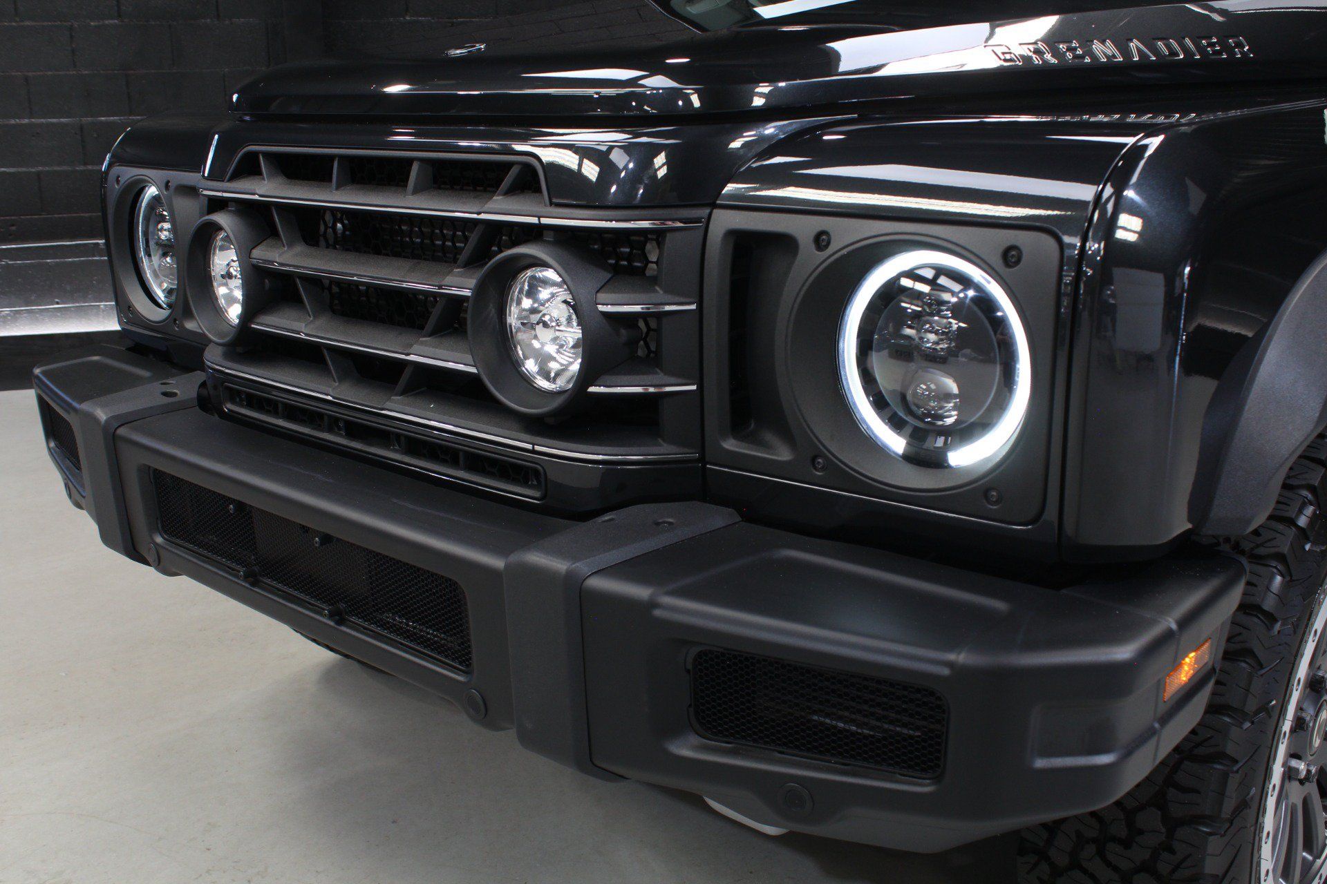 Used 2024 INEOS Grenadier Station Wagon AWD/4WD image 6