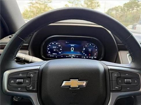 Used 2024 Chevrolet Tahoe Premier image 32