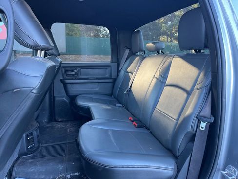 Used 2021 RAM 2500 Tradesman w/ Chrome Appearance Group image 14