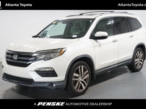 Used 2016 Honda Pilot Touring image 1