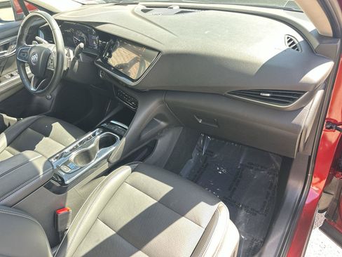 Used 2023 Buick Envision Essence FWD image 27