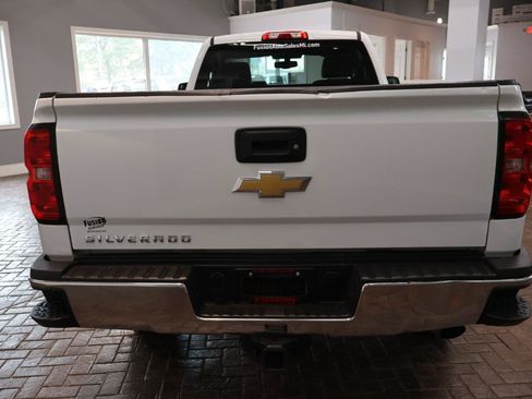 Used 2017 Chevrolet Silverado 2500 W/T w/ WT Convenience Package AWD/4WD image 6