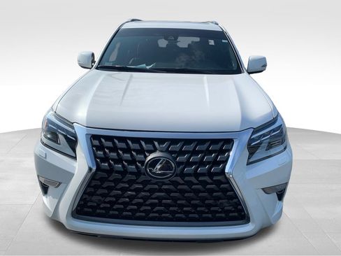 Used 2021 Lexus GX 460 Luxury w/ Accessory Package AWD/4WD image 15
