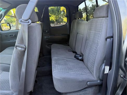 Used 2004 Toyota Tundra SR5 AWD/4WD image 13