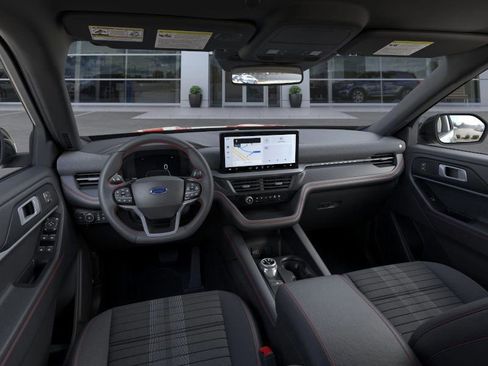 New 2026 Ford Explorer ST-Line w/ ST-Line Street Pack image 9
