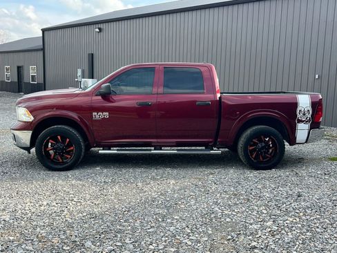 Used 2019 RAM 1500 Tradesman w/ Tradesman SXT Package image 2