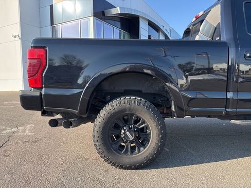 Used 2021 Ford F250 Lariat image 18
