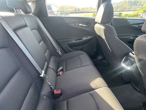 Used 2024 Chevrolet Malibu LT image 12