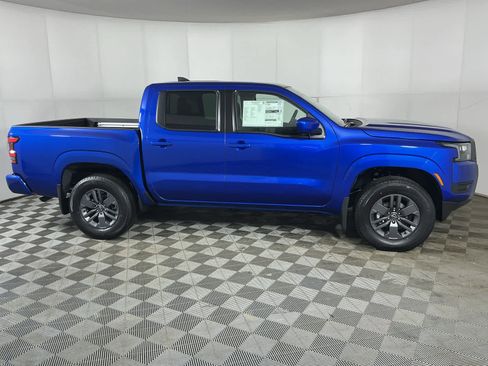 New 2026 Nissan Frontier SV image 8