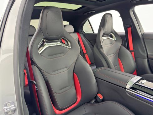 Used 2024 Mercedes-Benz C 63 AMG S image 49