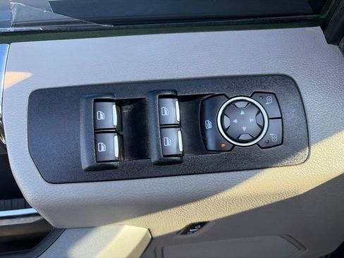 Used 2017 Ford F150 XLT w/ Equipment Group 302A Luxury AWD/4WD image 17