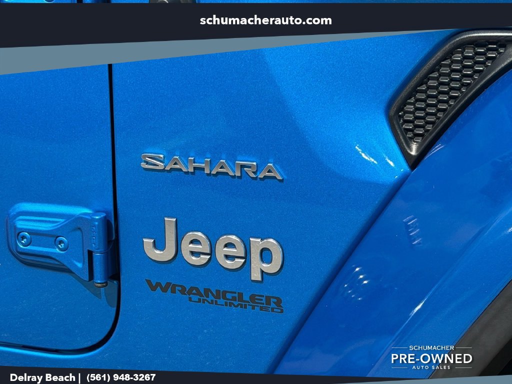 Used 2022 Jeep Wrangler Unlimited Sahara w/ LED Lighting Group AWD/4WD image 10