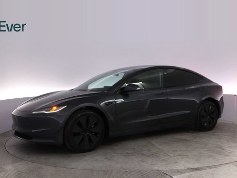 Used 2025 Tesla Model 3 RWD image 18