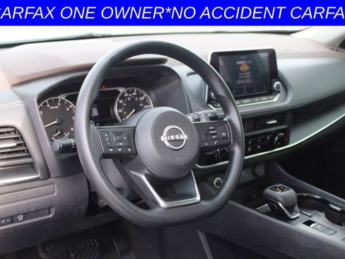 Used 2023 Nissan Rogue S image 16